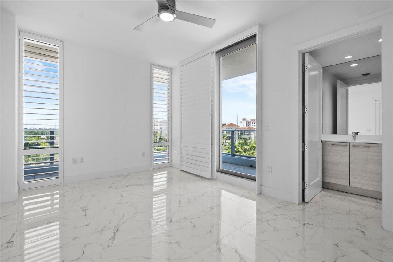 1 Water Club Way, Unit 604, North Palm Beach, FL 33408 Photo