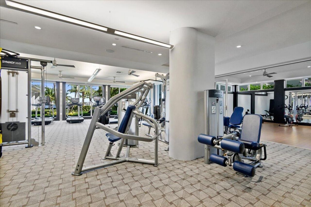 1 Water Club Way, Unit 604, North Palm Beach, FL 33408 Photo