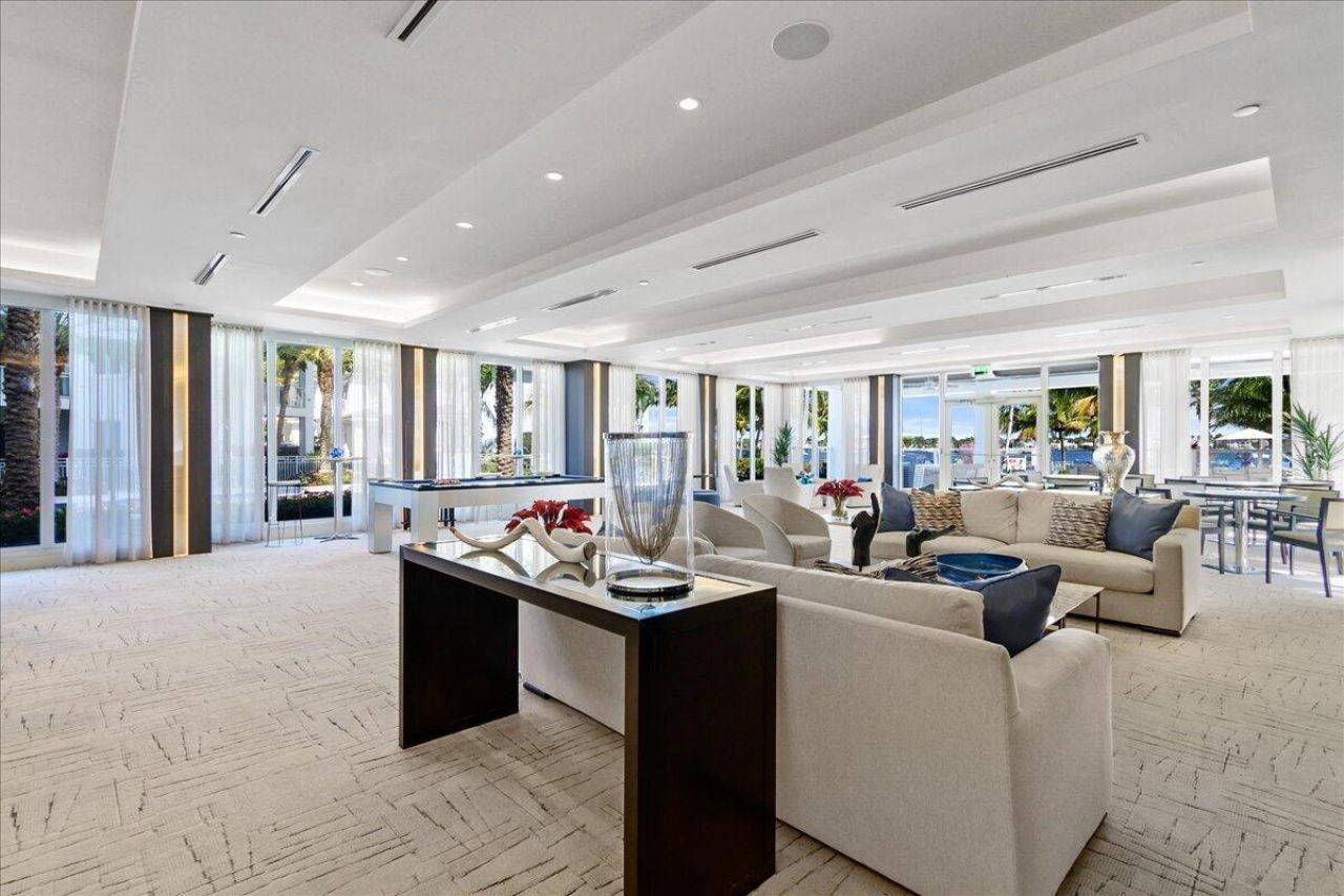 1 Water Club Way, Unit 604, North Palm Beach, FL 33408 Photo