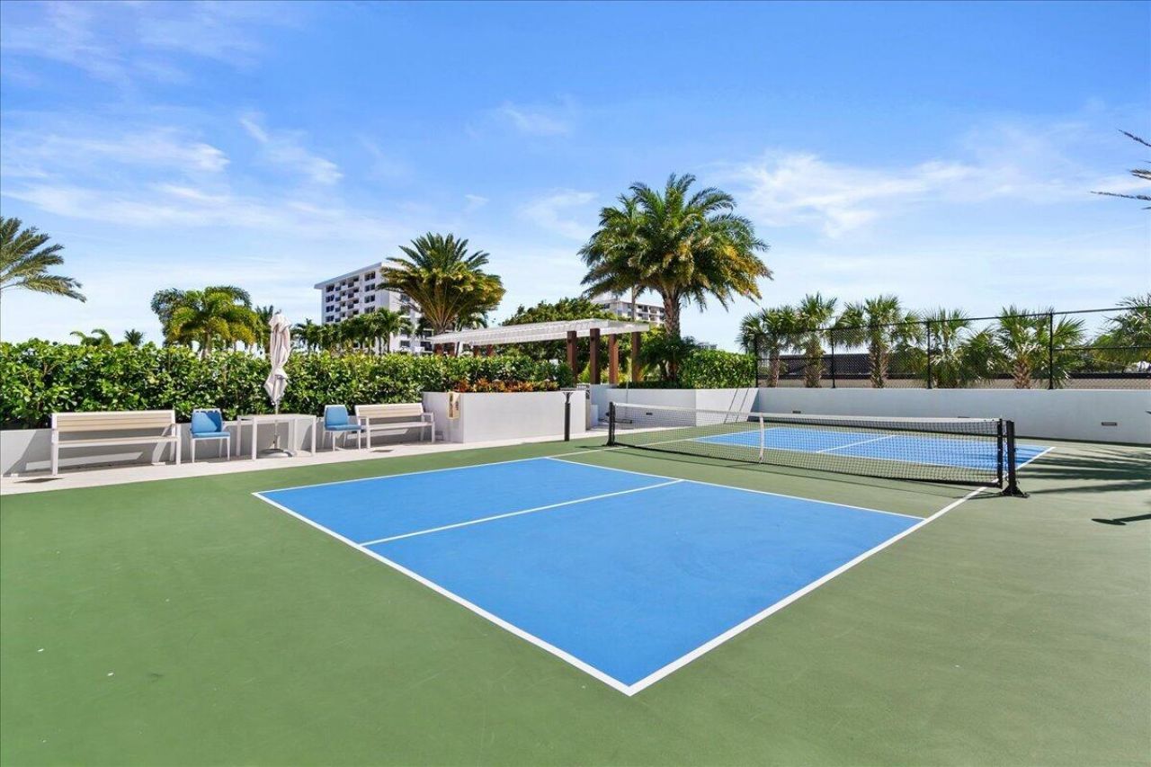 1 Water Club Way, Unit 604, North Palm Beach, FL 33408 Photo