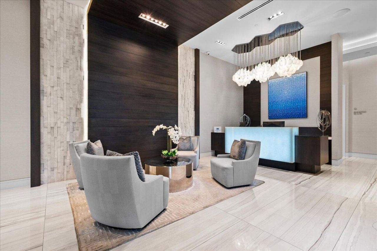 1 Water Club Way, Unit 604, North Palm Beach, FL 33408 Photo