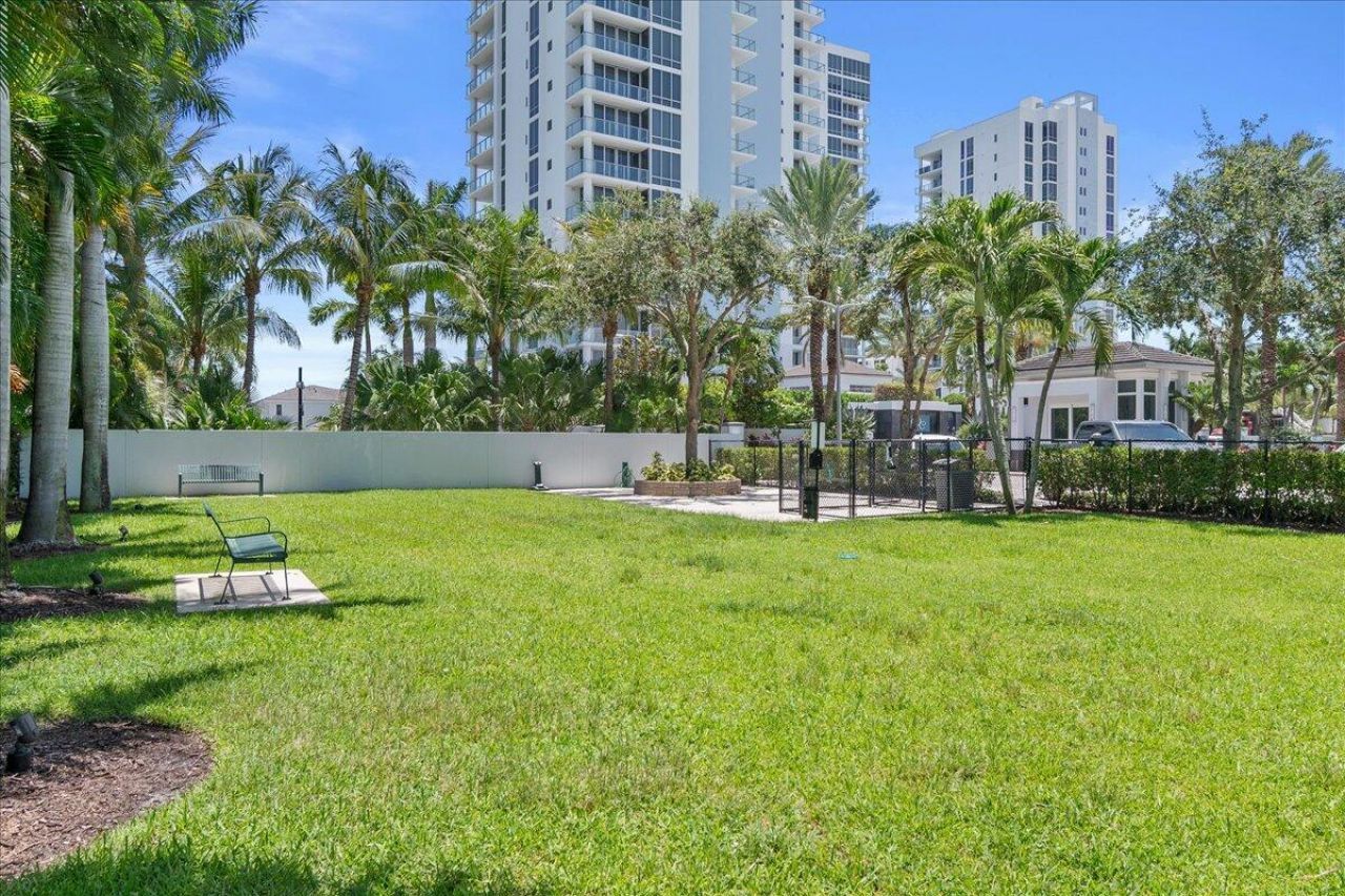 1 Water Club Way, Unit 604, North Palm Beach, FL 33408 Photo