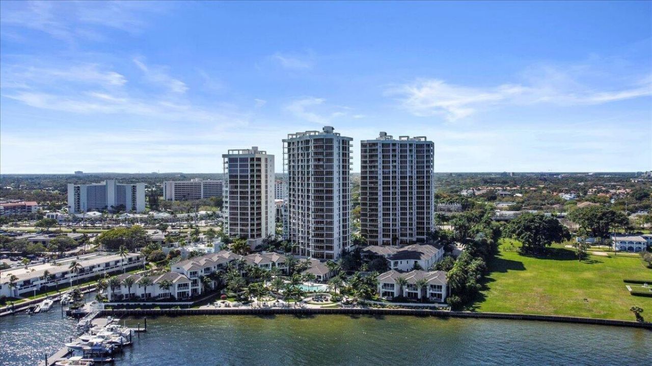 1 Water Club Way, Unit 604, North Palm Beach, FL 33408 Photo