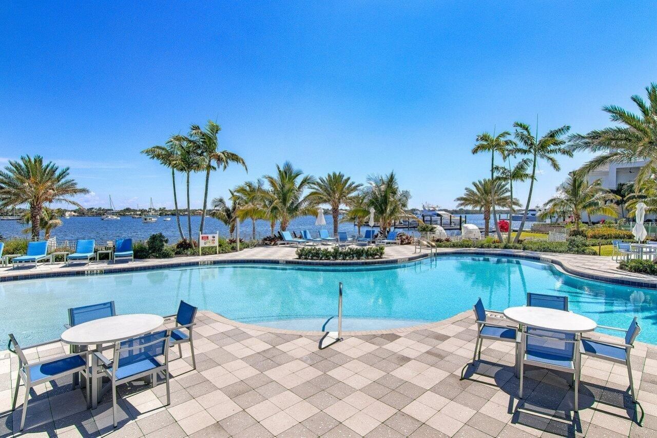 1 Water Club Way, Unit 604, North Palm Beach, FL 33408 Photo