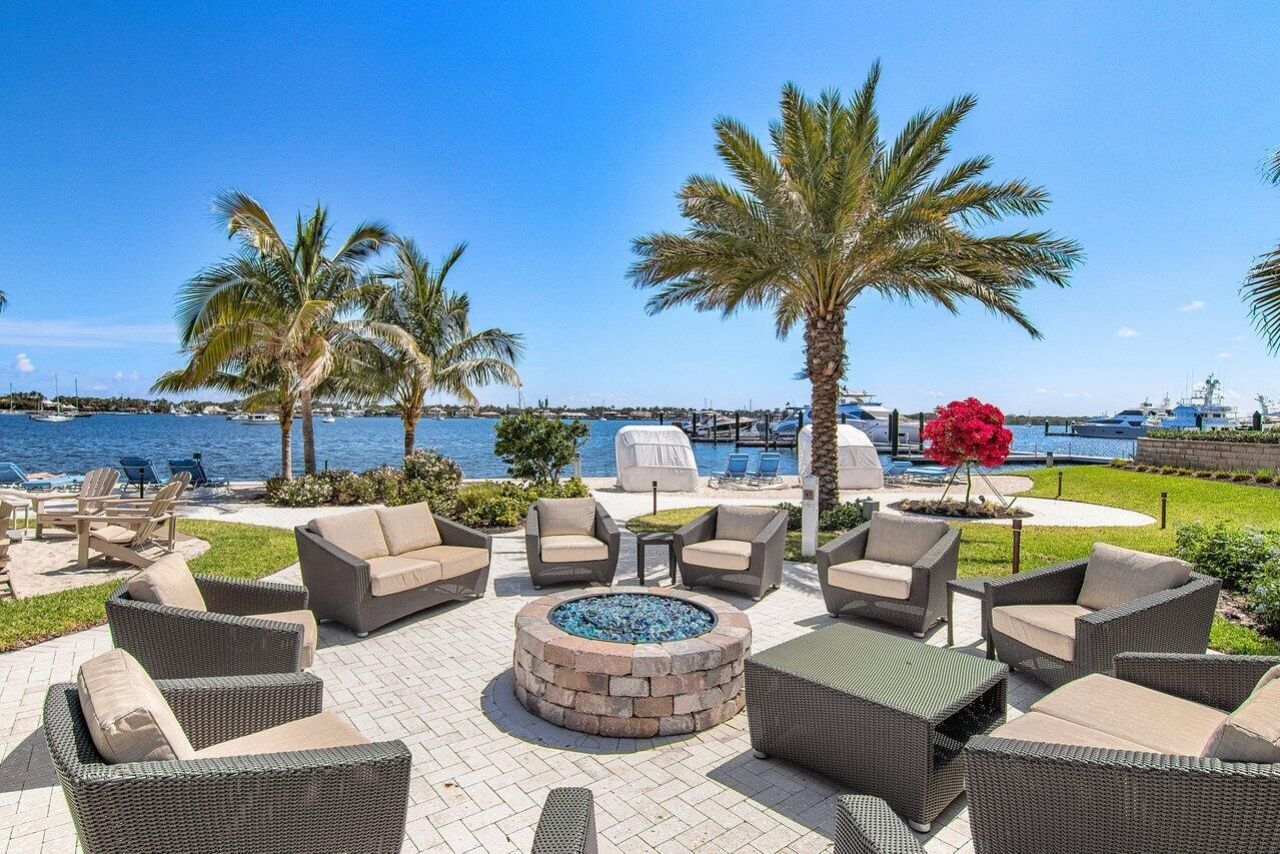 1 Water Club Way, Unit 604, North Palm Beach, FL 33408 Photo