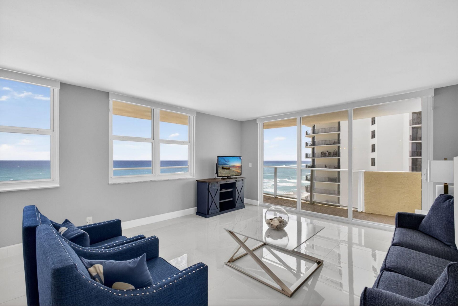 5440 N Ocean Drive, Unit 807, Singer Island, FL 33404 Photo