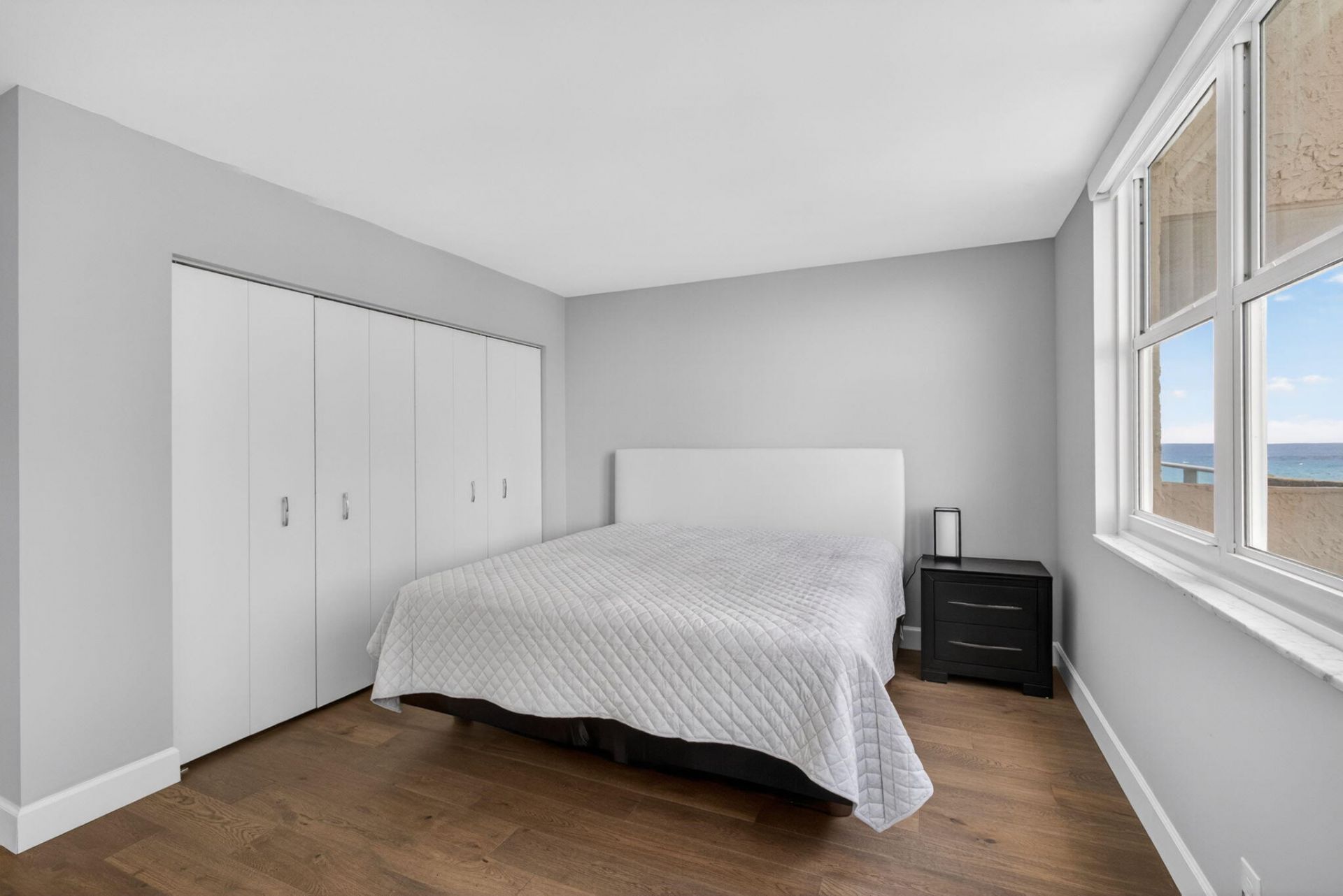 5440 N Ocean Drive, Unit 807, Singer Island, FL 33404 Photo