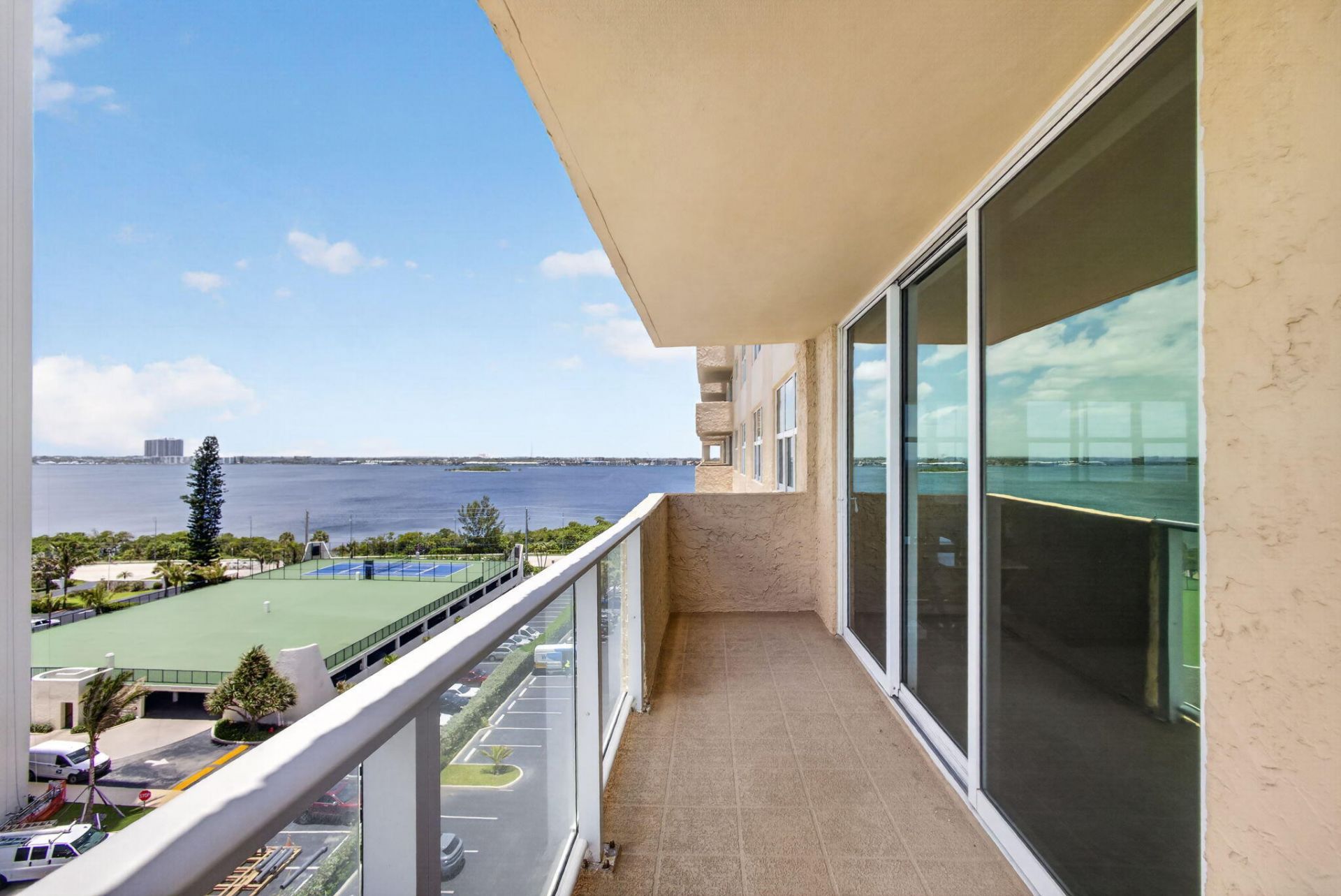 5440 N Ocean Drive, Unit 807, Singer Island, FL 33404 Photo