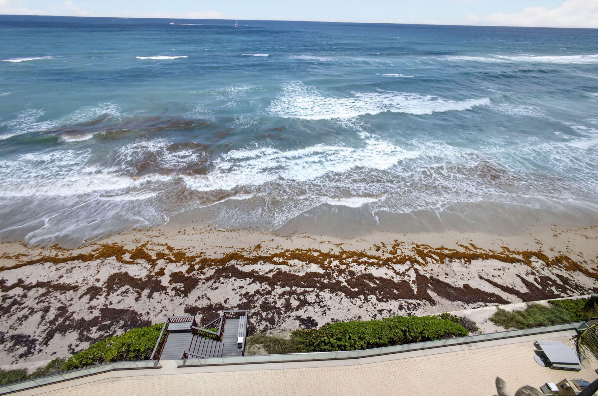 5440 N Ocean Drive, Unit 807, Singer Island, FL 33404 Photo