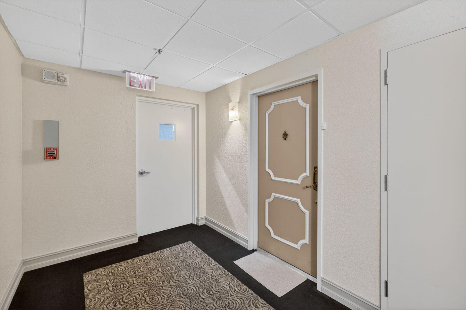 5440 N Ocean Drive, Unit 807, Singer Island, FL 33404 Photo