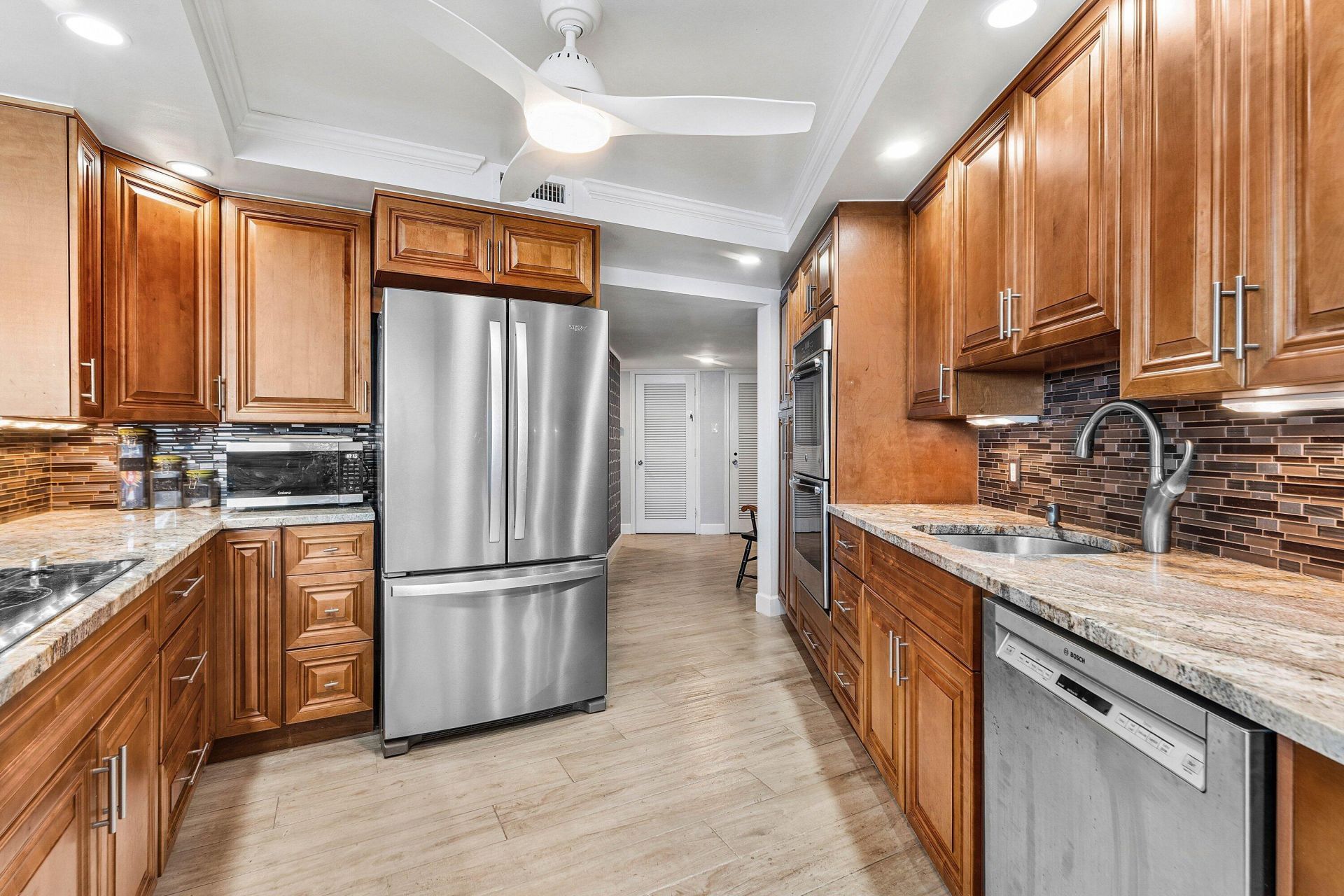 5420 N Ocean Drive, Unit 905, West Palm Beach, FL 33404 Photo