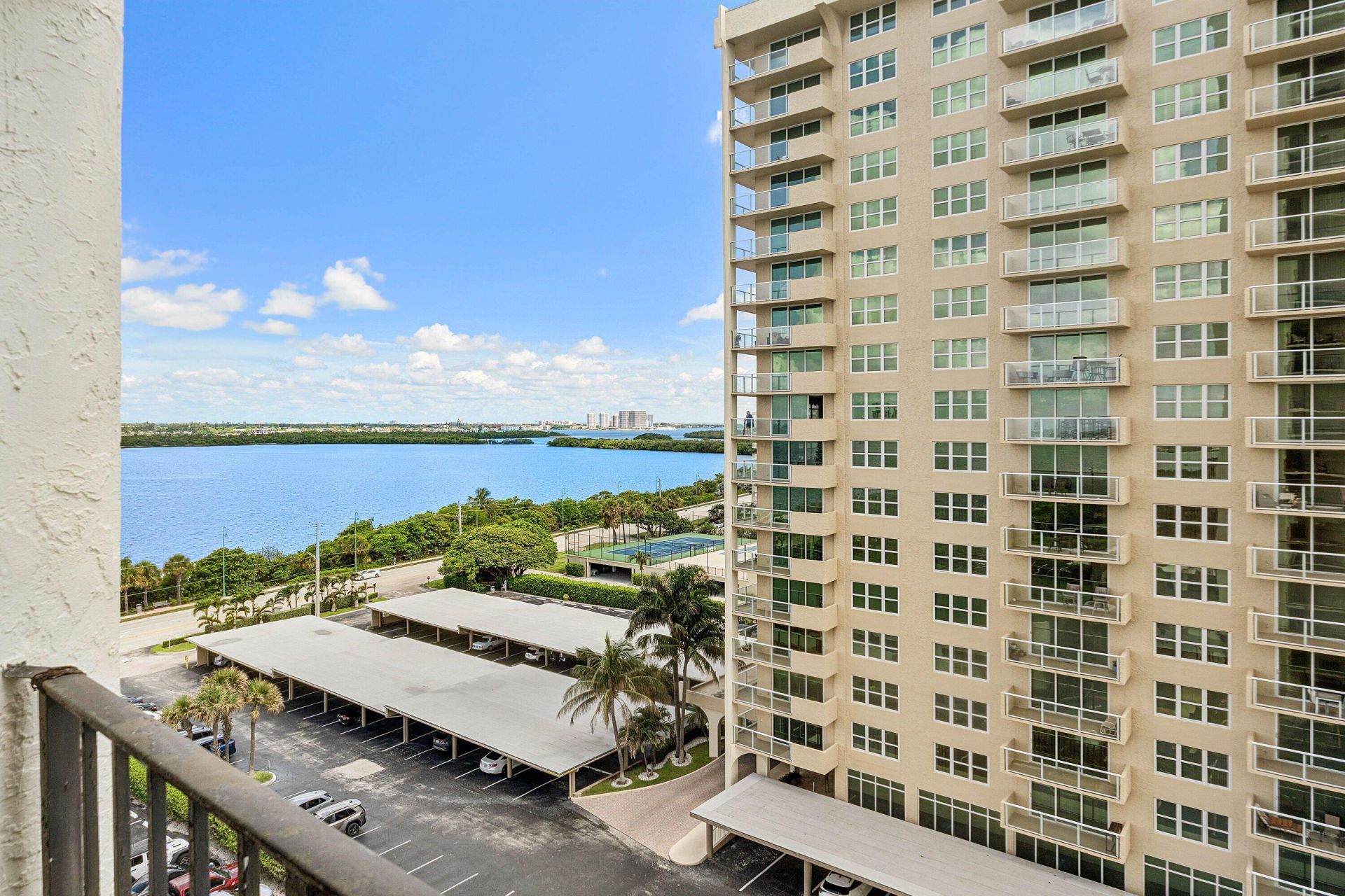 5420 N Ocean Drive, Unit 905, West Palm Beach, FL 33404 Photo