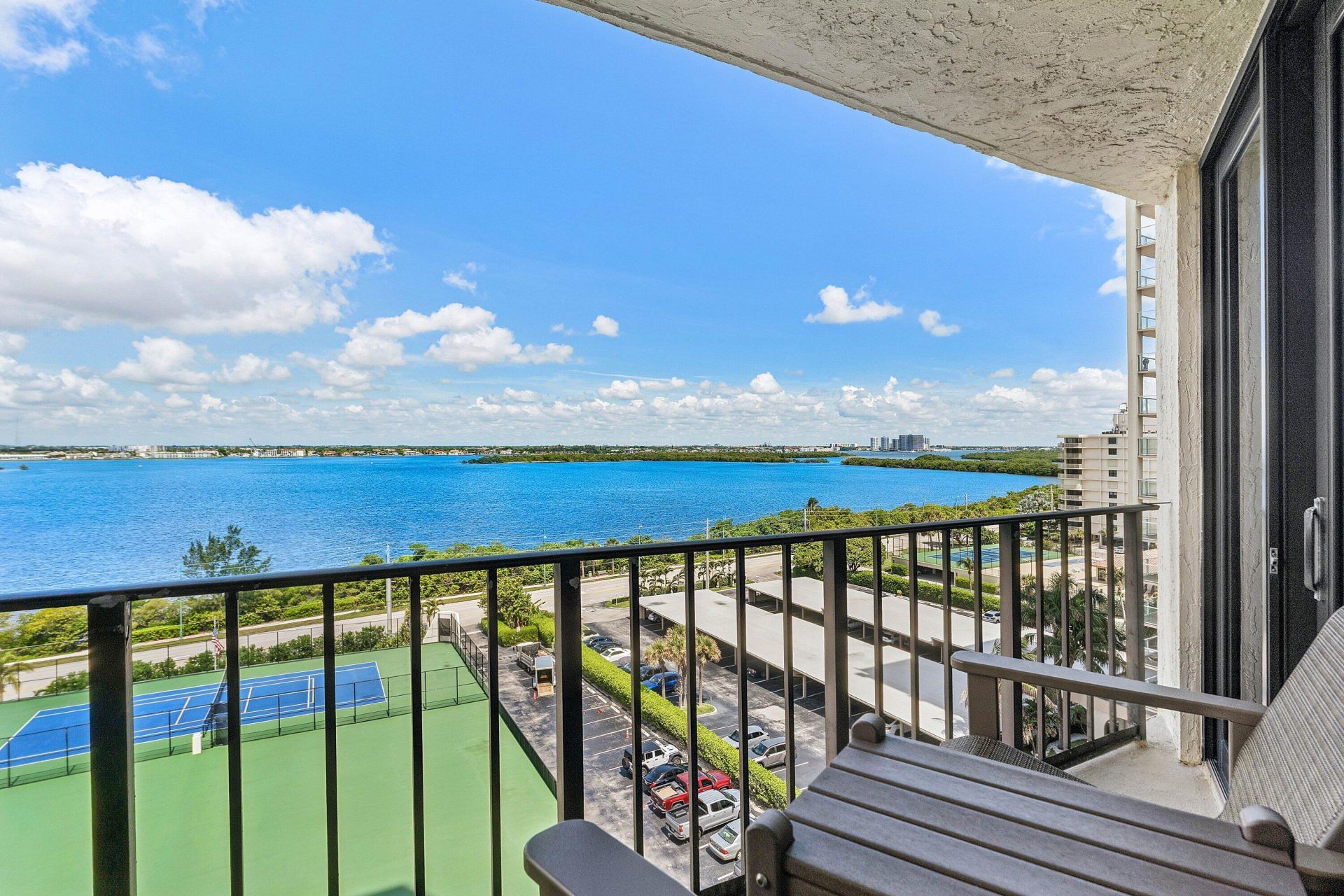 5420 N Ocean Drive, Unit 905, West Palm Beach, FL 33404 Photo
