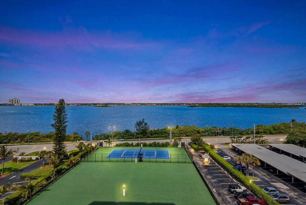 5420 N Ocean Drive, Unit 905, West Palm Beach, FL 33404 Photo