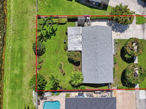 5053 N Saint John Ave Avenue N, Boynton Beach, FL 33472