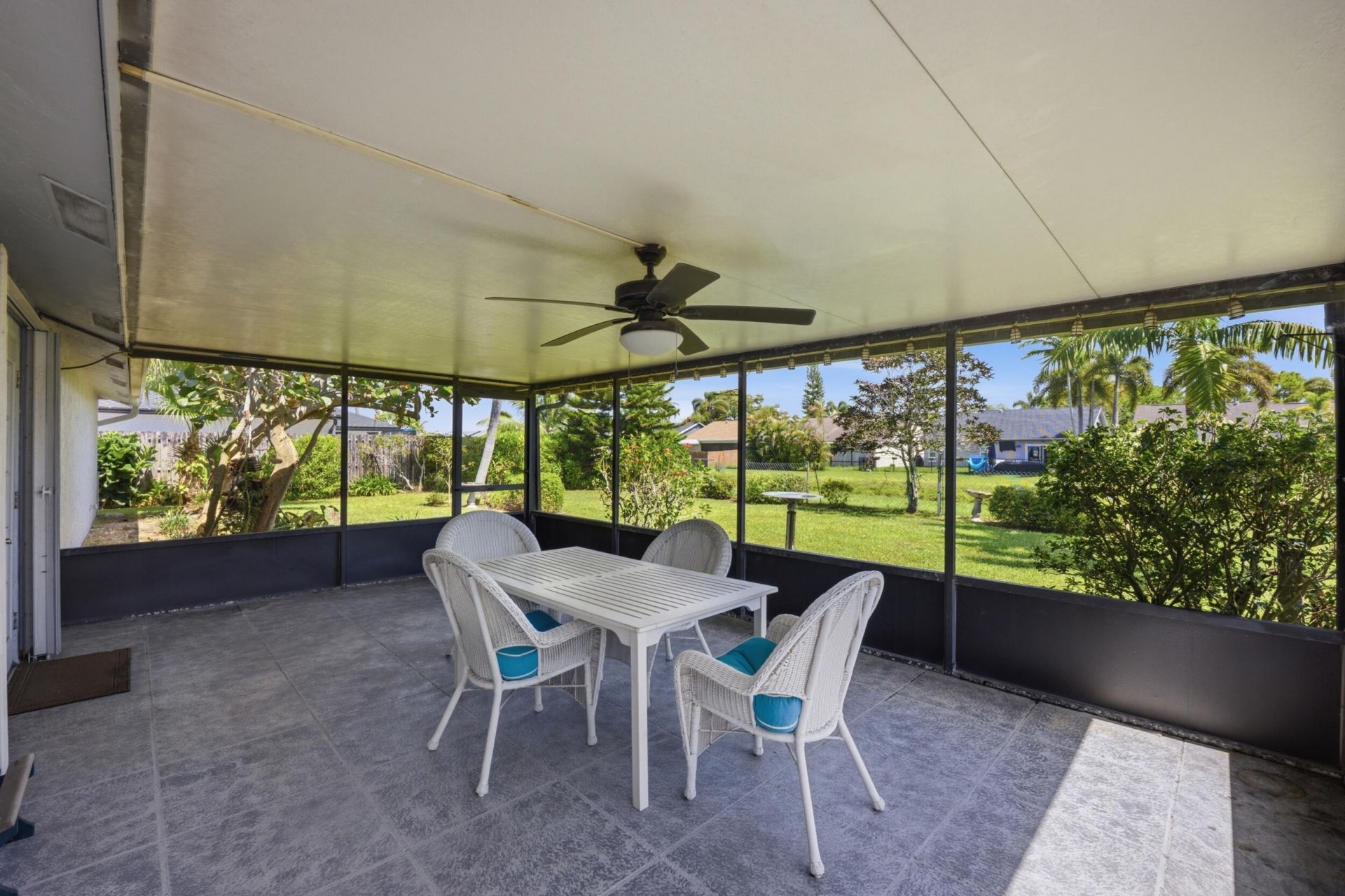 5053 N Saint John Ave Avenue N, Boynton Beach, FL 33472 Photo