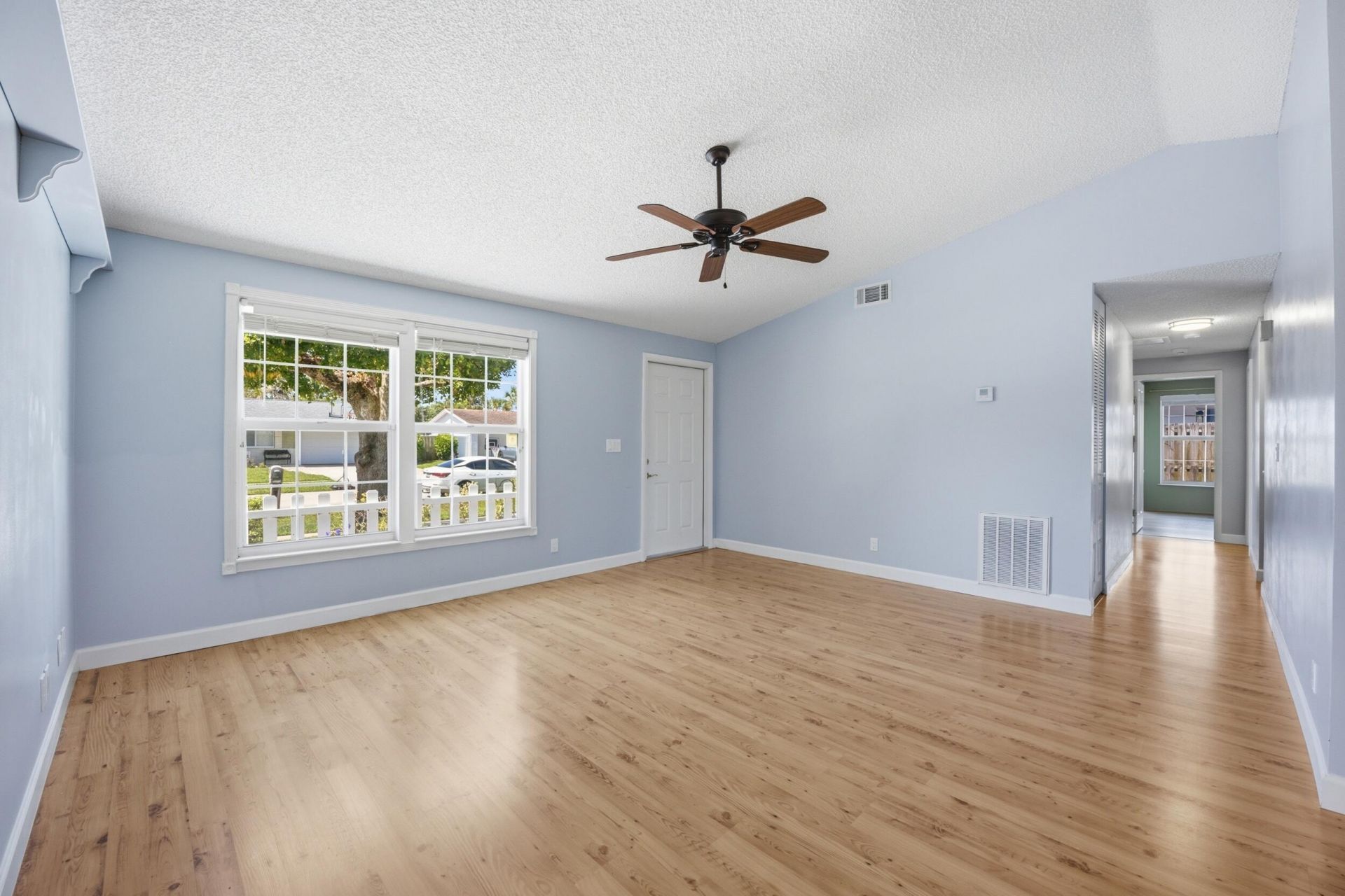 5053 N Saint John Ave Avenue N, Boynton Beach, FL 33472 Photo