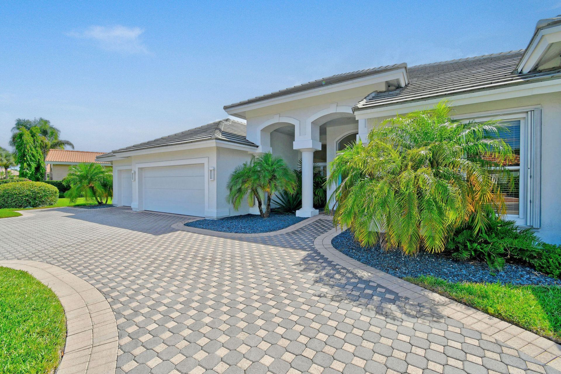 8091 SE Woodlake Lane W, Hobe Sound, FL 33455 Photo