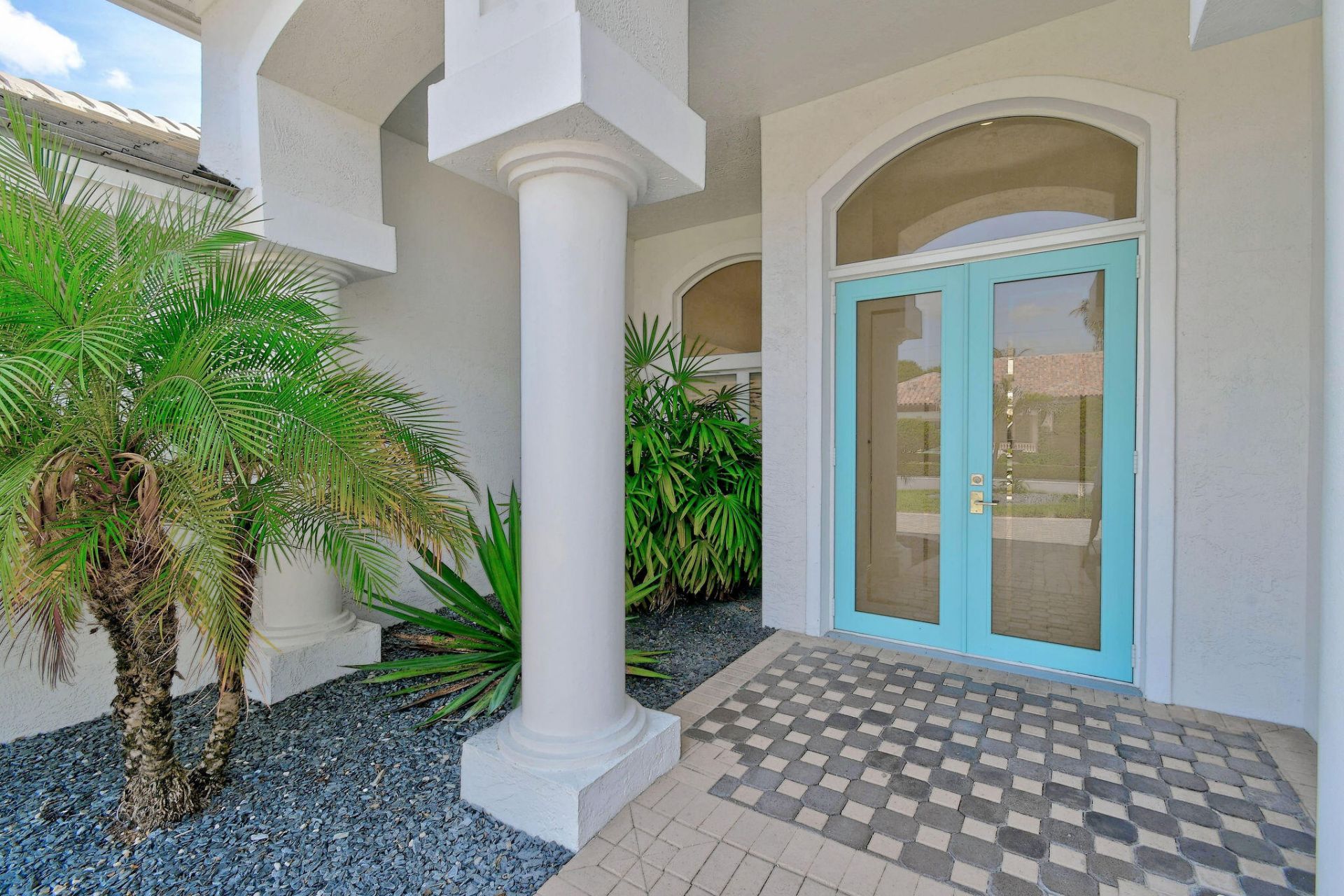 8091 SE Woodlake Lane W, Hobe Sound, FL 33455 Photo