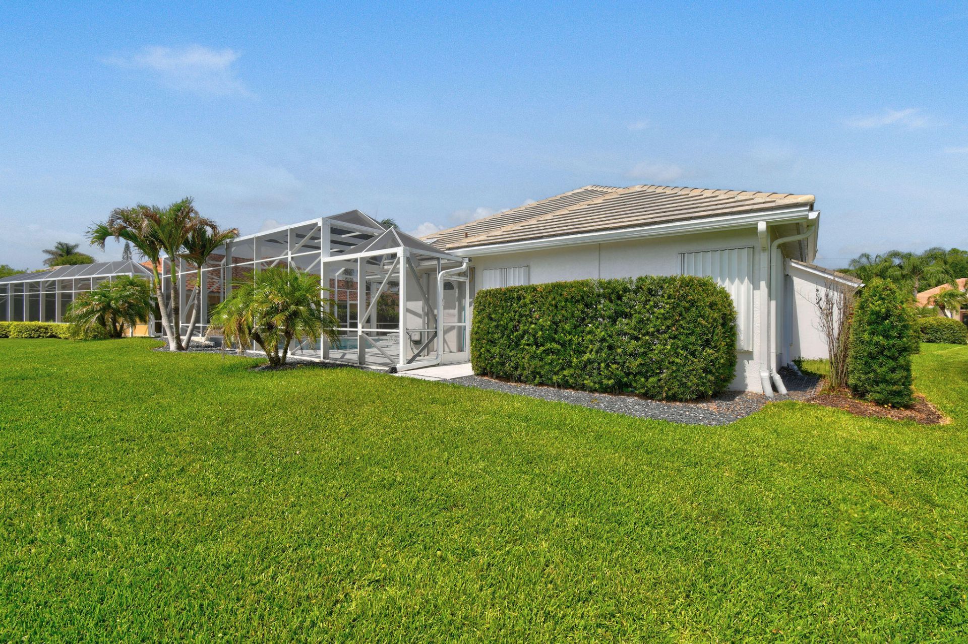 8091 SE Woodlake Lane W, Hobe Sound, FL 33455 Photo