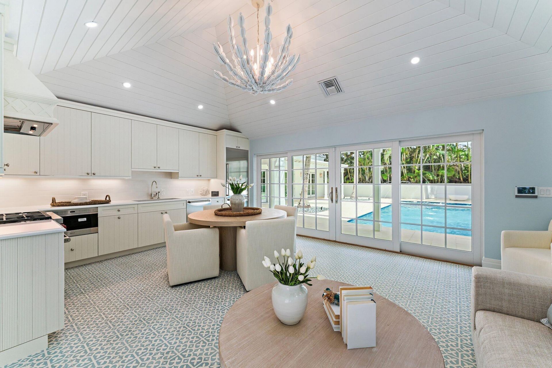 43 N Beach Road, Hobe Sound, FL 33455 Photo