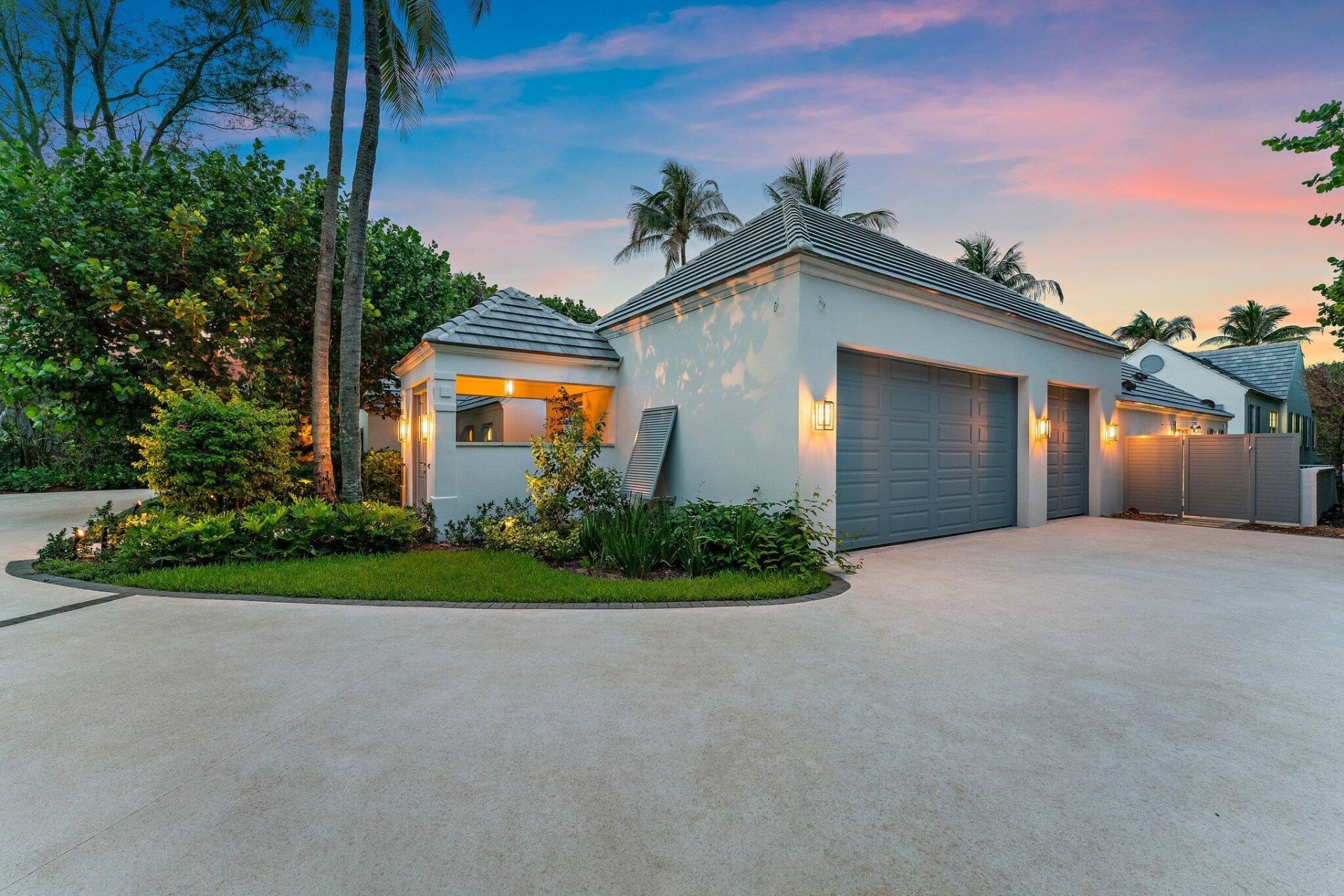 43 N Beach Road, Hobe Sound, FL 33455 Photo