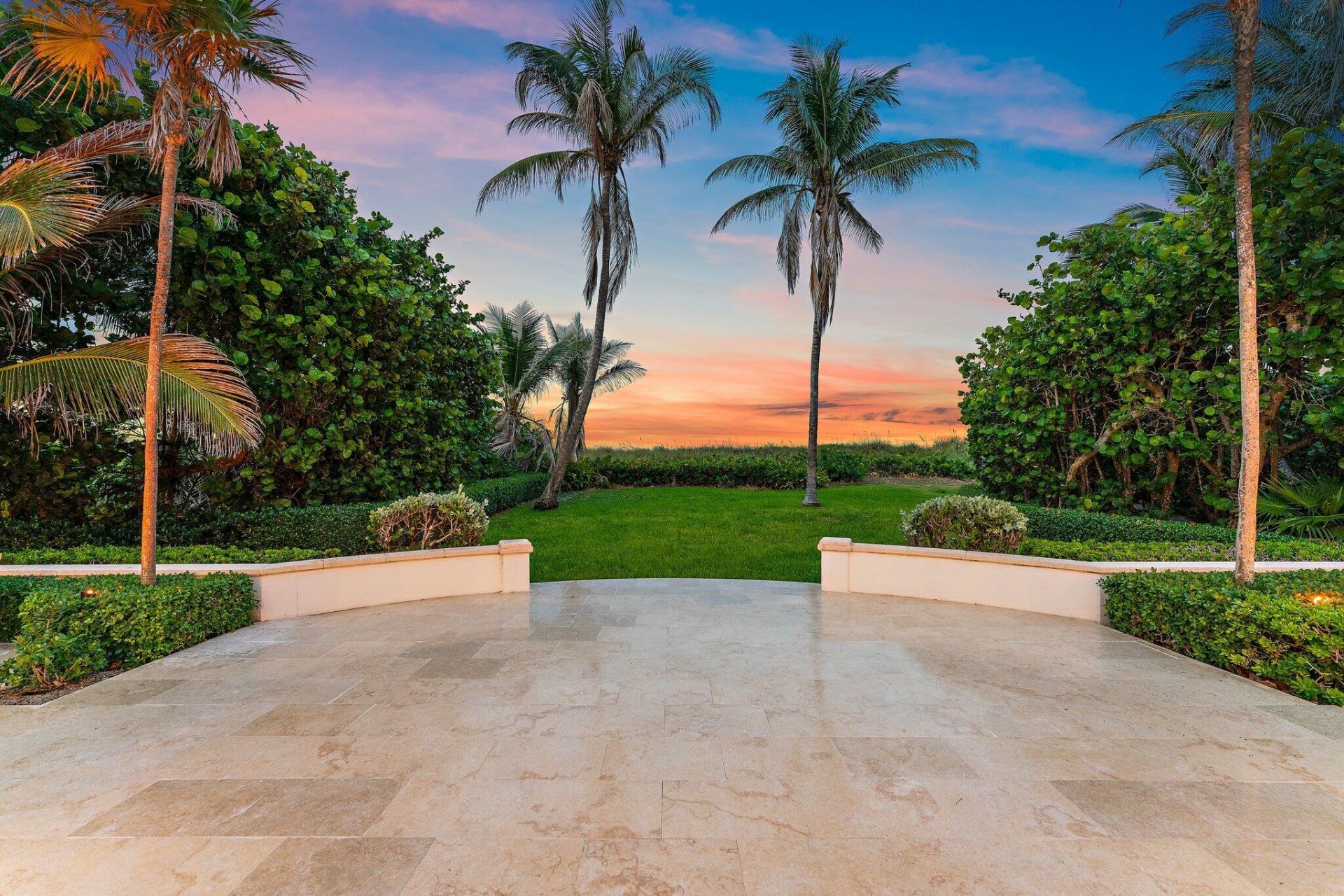 43 N Beach Road, Hobe Sound, FL 33455 Photo