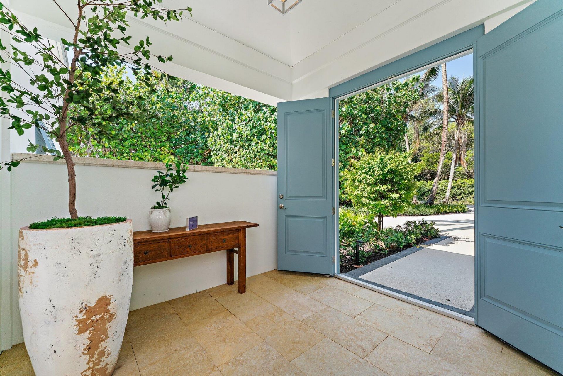 43 N Beach Road, Hobe Sound, FL 33455 Photo
