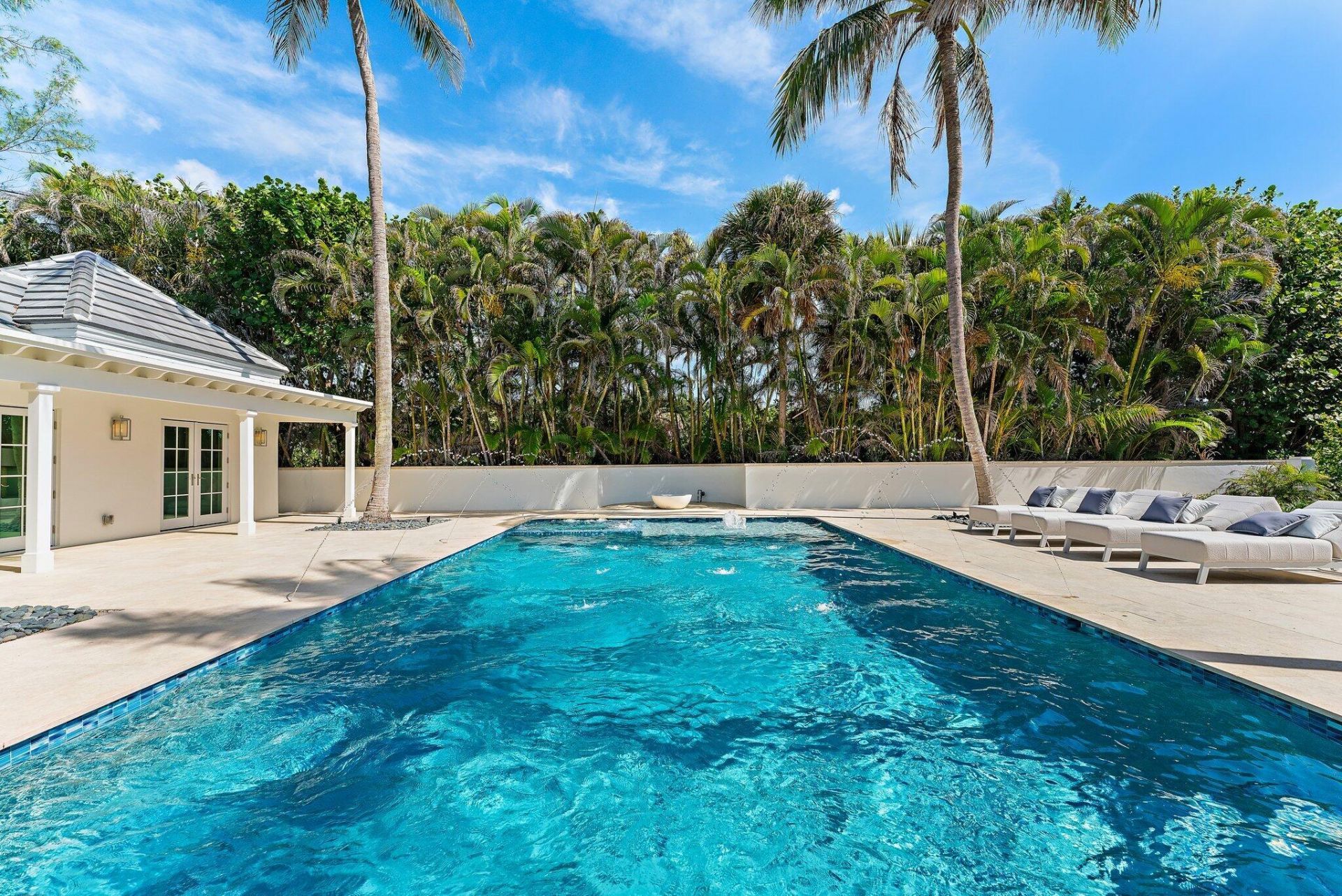 43 N Beach Road, Hobe Sound, FL 33455 Photo