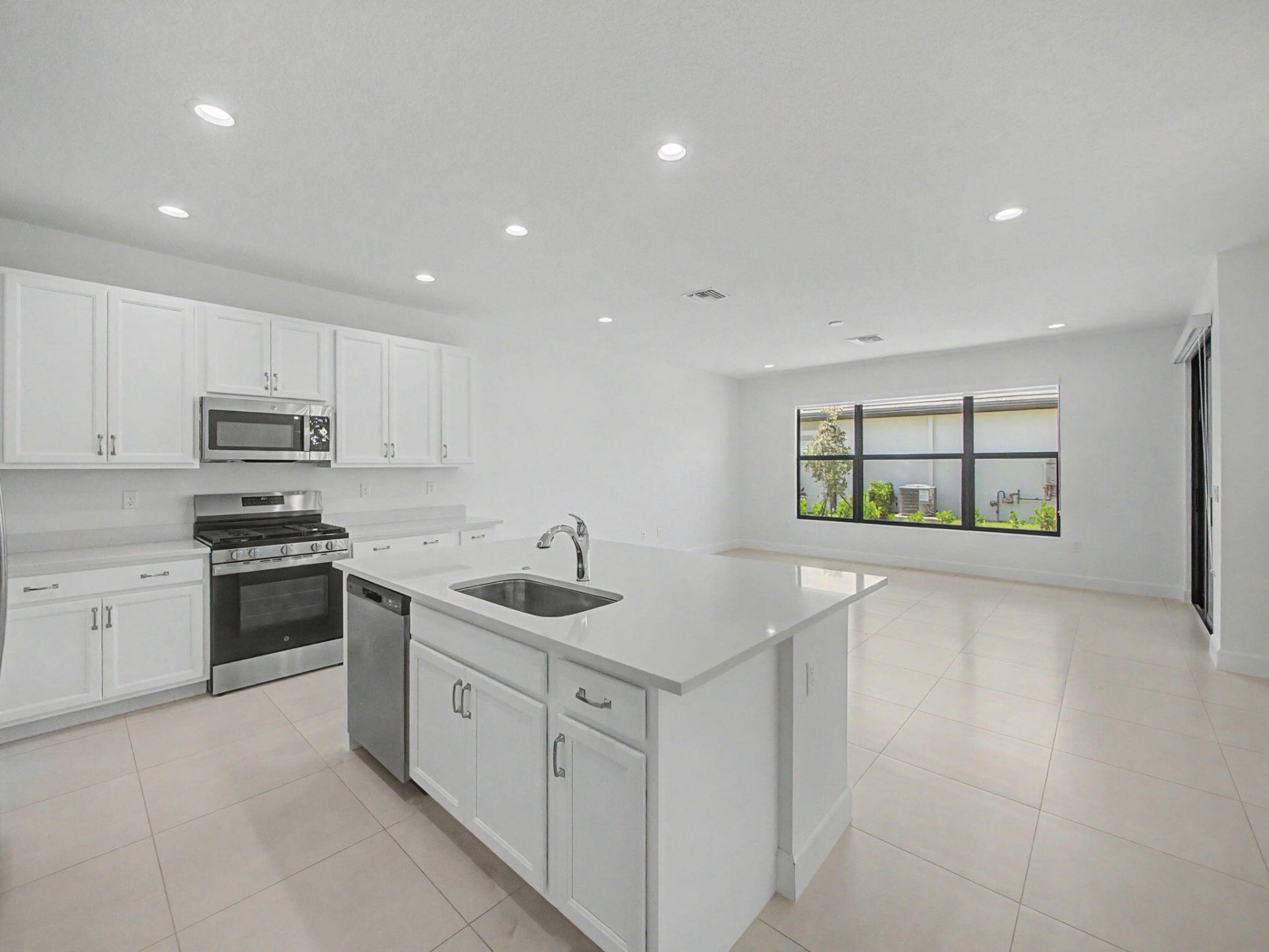 12827 SW Scenic View, Port Saint Lucie, FL 34987 Photo
