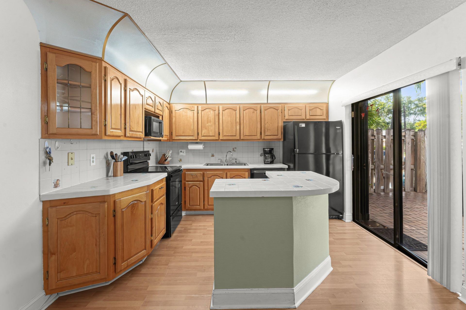 110 Lake Arbor Drive, Palm Springs, FL 33461 Photo