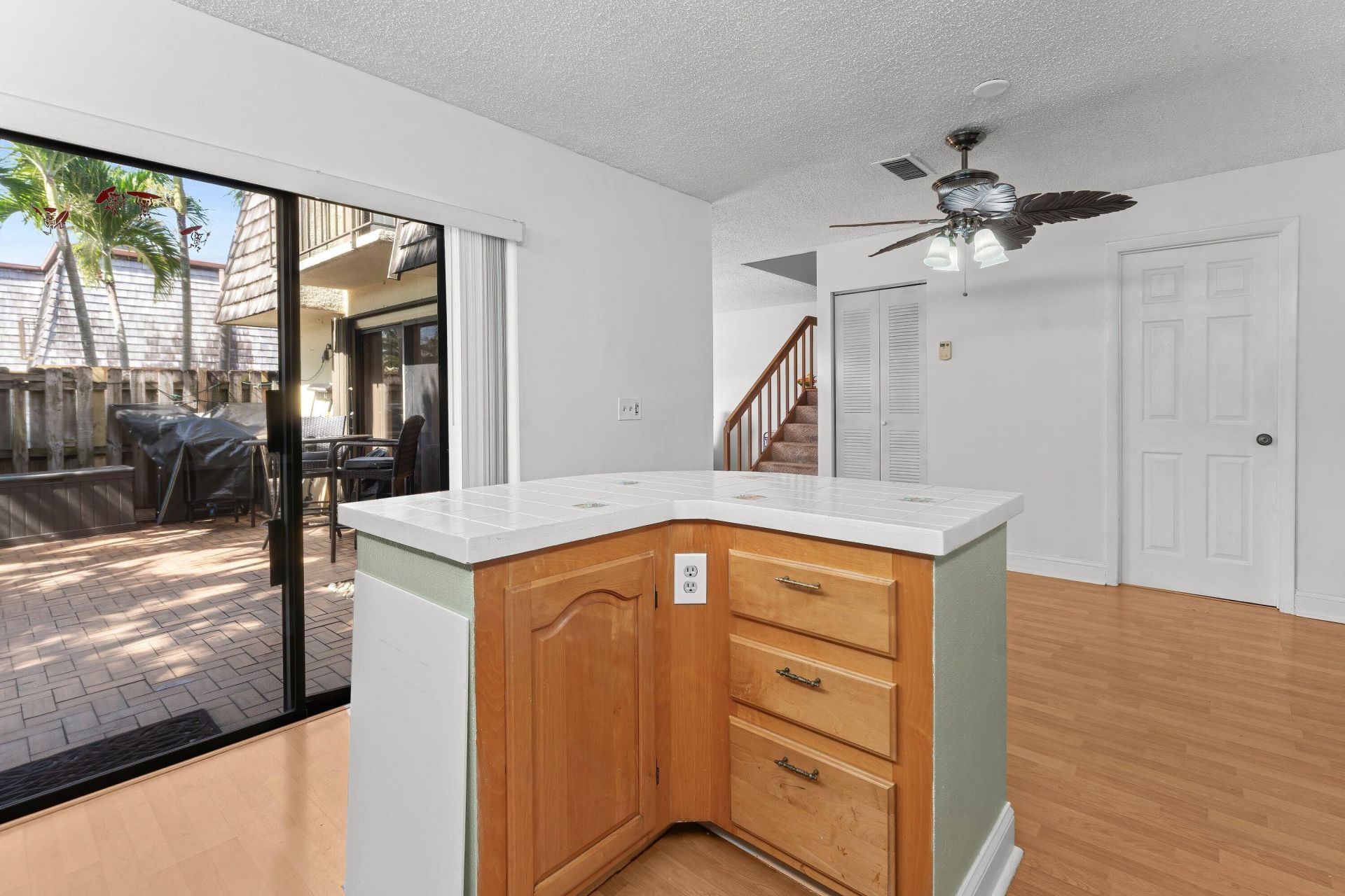 110 Lake Arbor Drive, Palm Springs, FL 33461 Photo