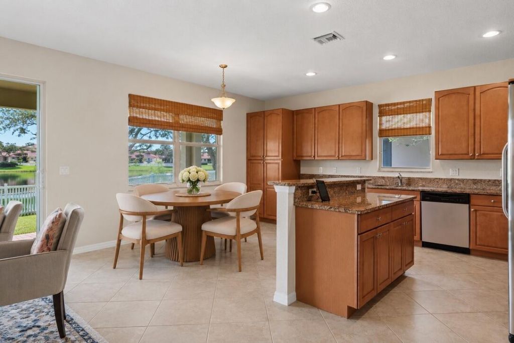 3392 SW Porpoise Circle, Stuart, FL 34997 Photo