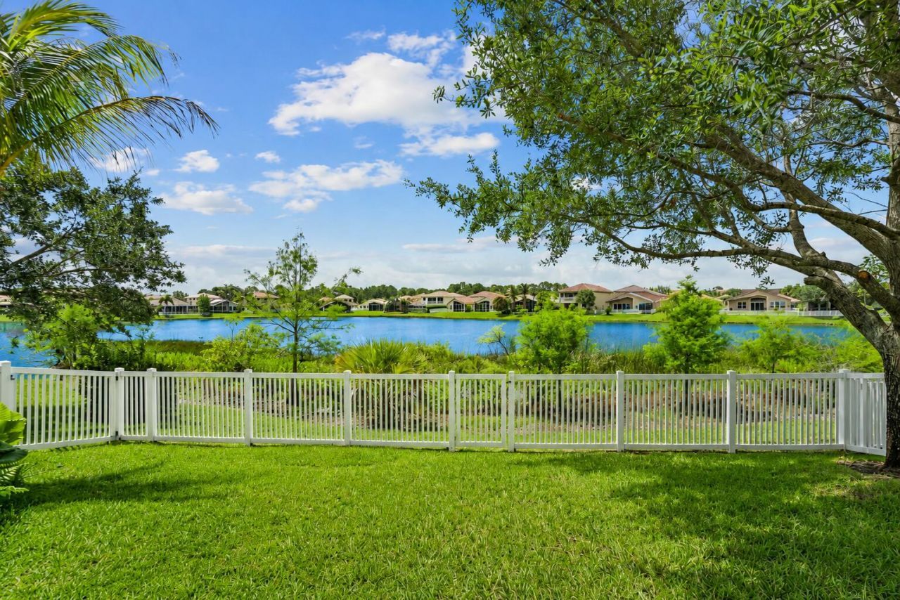 3392 SW Porpoise Circle, Stuart, FL 34997 Photo