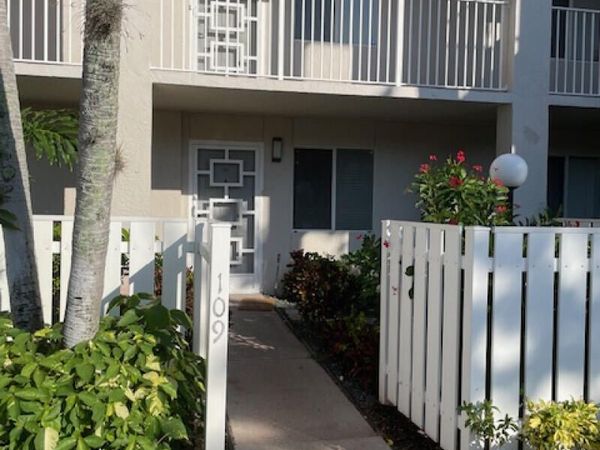 14111 Royal Vista Drive, Unit 109, Delray Beach, FL 33484