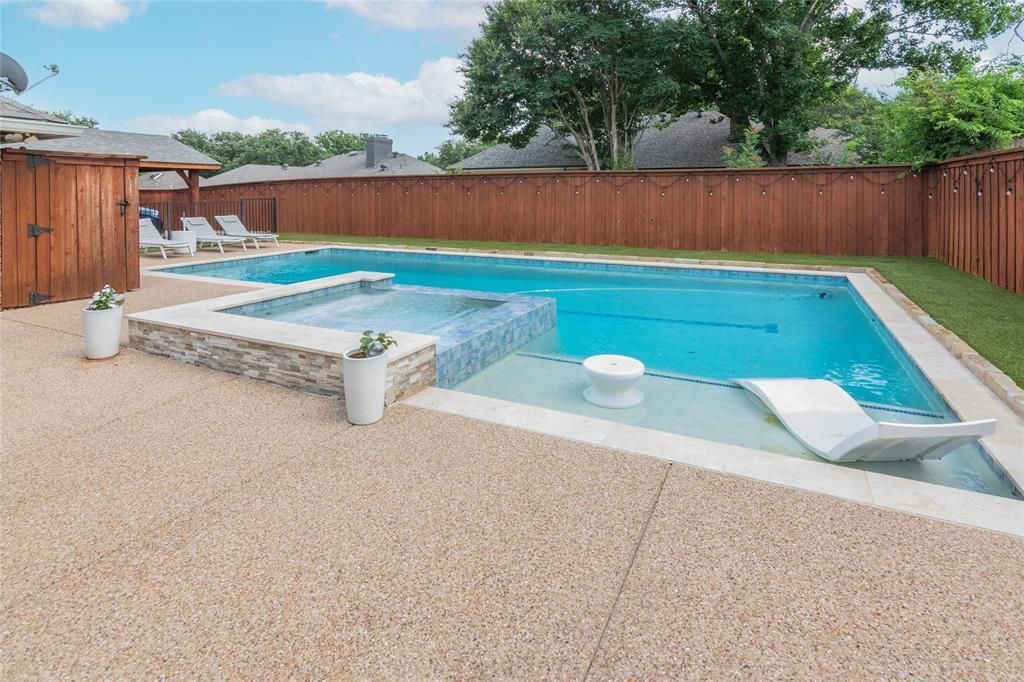 2919 Sweet Briar Street, Grapevine, TX 76051 Main Photo