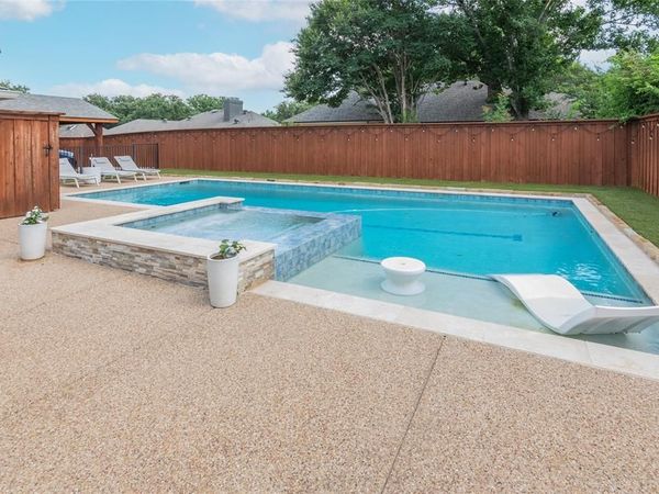 2919 Sweet Briar Street, Grapevine, TX 76051