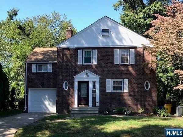 1284 Fayette Street, TEANECK, NJ 07666