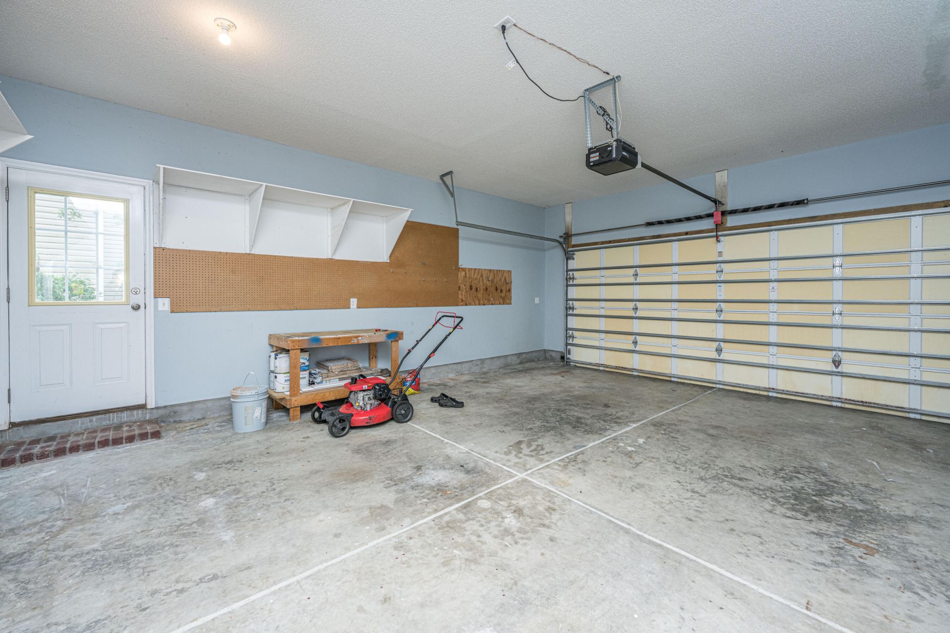 400 Barreling Court Photo 35
