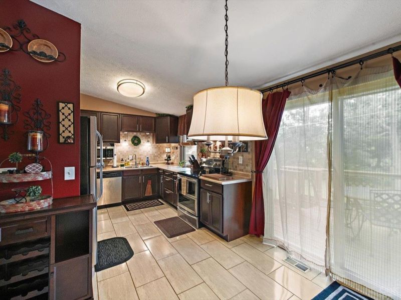 3036 Glenaire Drive, Colerain Township, OH 45251 Photo 11