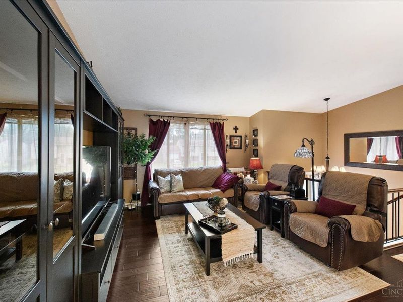 3036 Glenaire Drive, Colerain Township, OH 45251 Photo 9