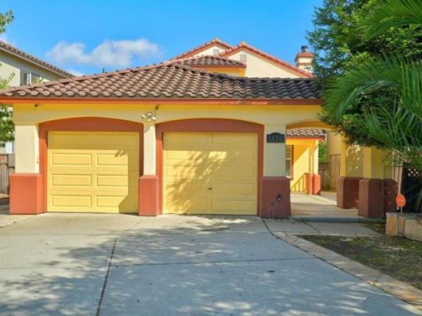 1176 Cobblestone Street, Salinas, CA 93905