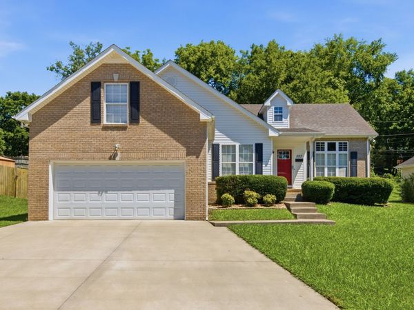523 Turner Reynolds Ct , Clarksville, TN 37043