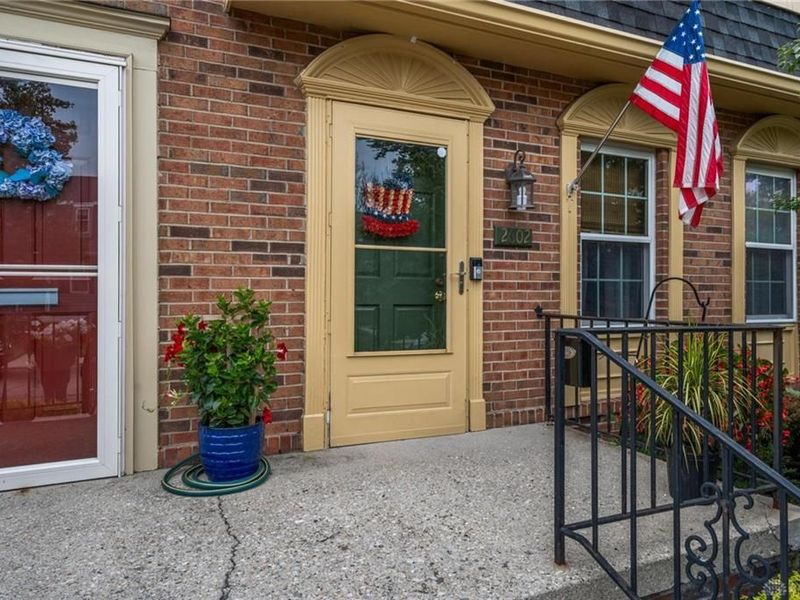 2602 S Kings Arms Circle, Centerville, OH 45440 Photo 4