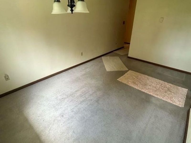 1101 E Bridle Lane, West Carrollton, OH 45449 Photo 11