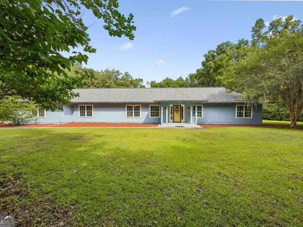 331 Magna Carta Drive, Woodbine, GA 31569