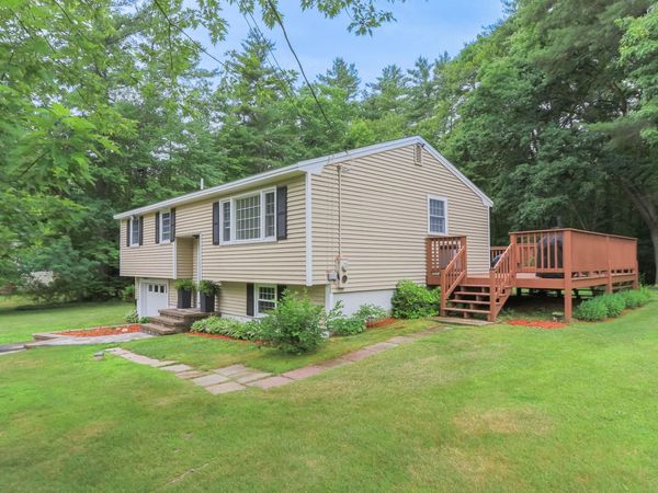 344 Wilsons Crossing Road, Auburn, NH 03032