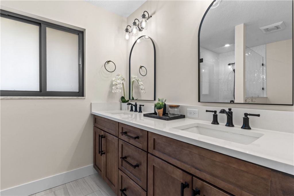 2525 4th Street, Vero Beach, FL 32962 Photo