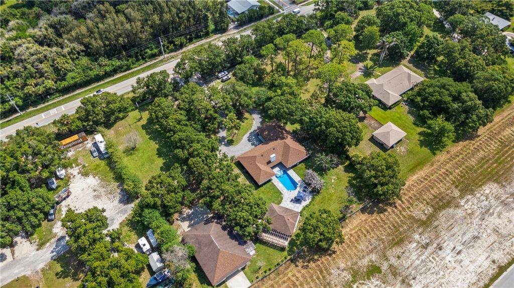 2525 4th Street, Vero Beach, FL 32962 Photo
