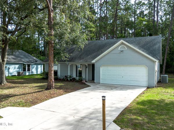 1745 ST IVES Drive, Middleburg, FL 32068